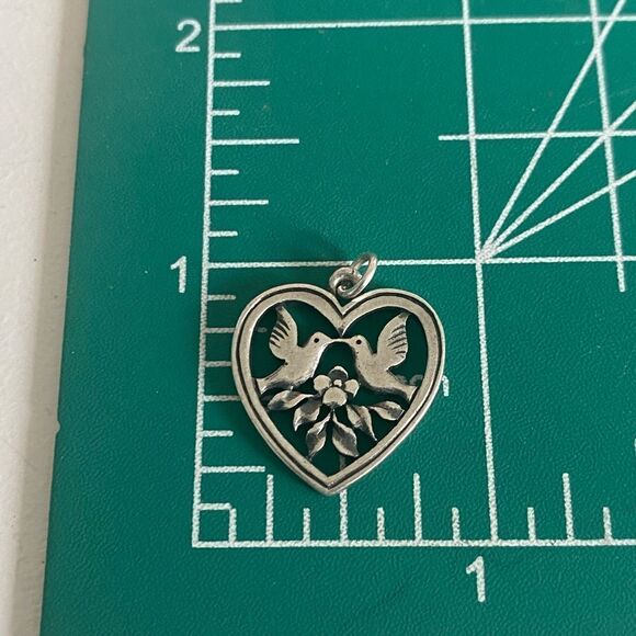 James Avery Retired Love Birds Heart Charm - Picture 3 of 3